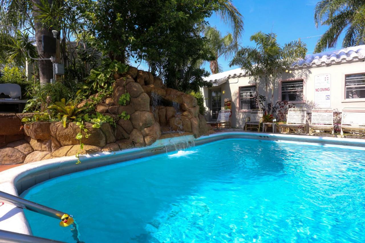 Richard'S Motel Studios Hollywood Extérieur photo